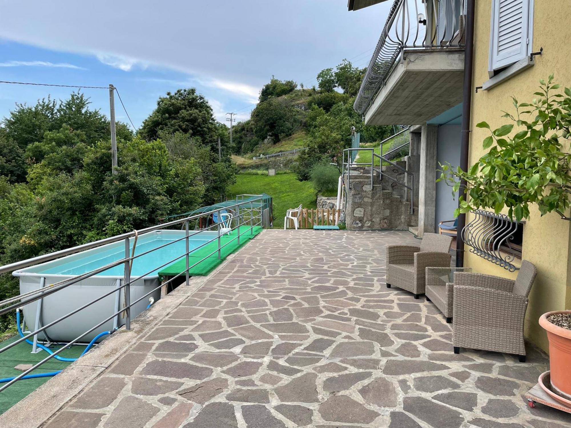 B&B Bunela Costa Volpino Esterno foto